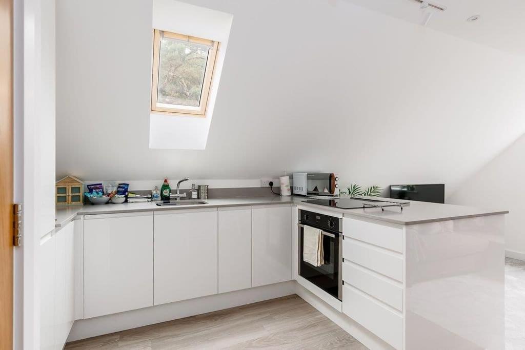 The Hideout Villa บอร์นมัธ ภายนอก รูปภาพ